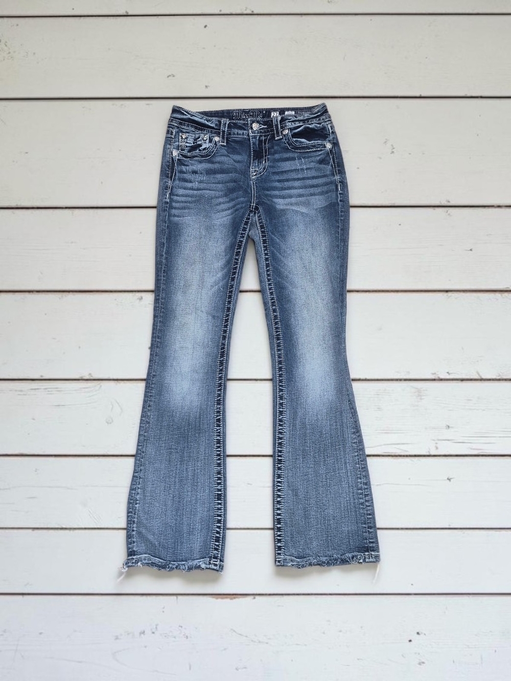 Miss Me Distressed And Embellished Jeans Size 7/27